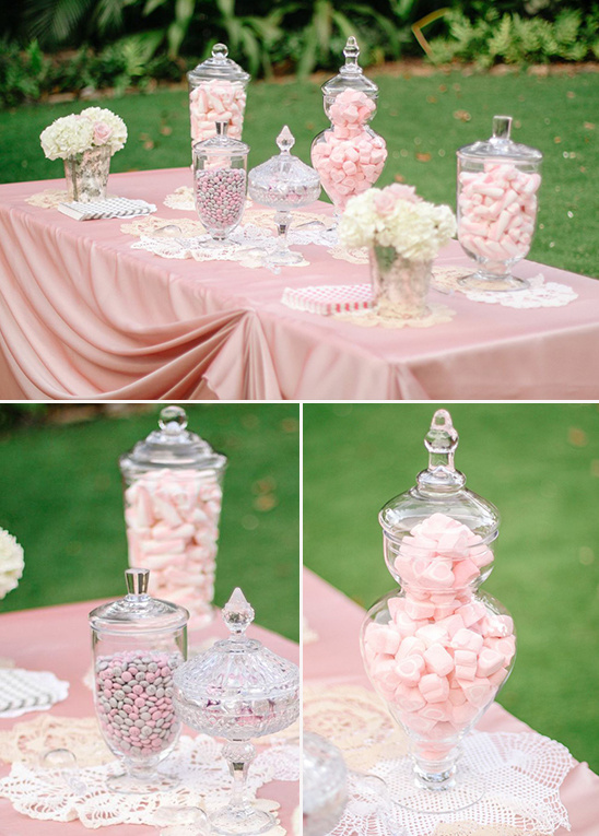 pink candy table