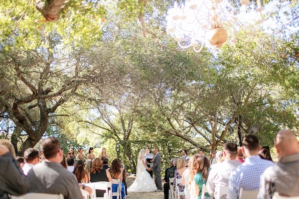 fabulous-rustic-barn-wedding