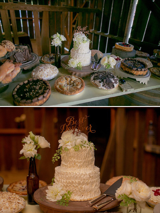 cake and pie table @weddingchicks