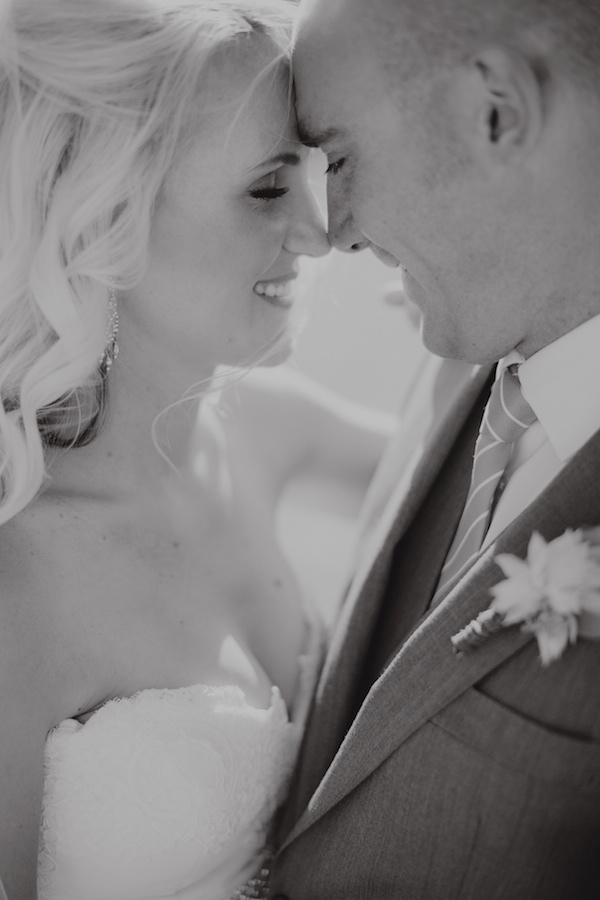 fabulous-rustic-barn-wedding