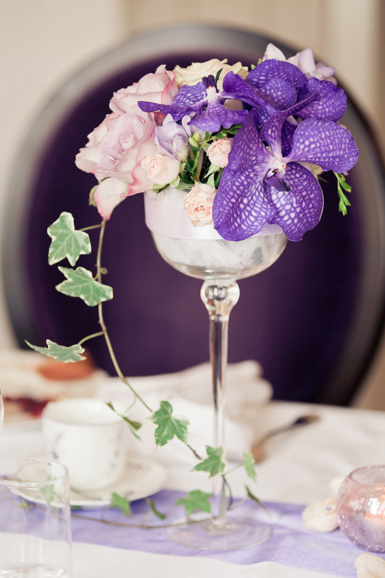 delicate floral centerpieces @weddingchicks