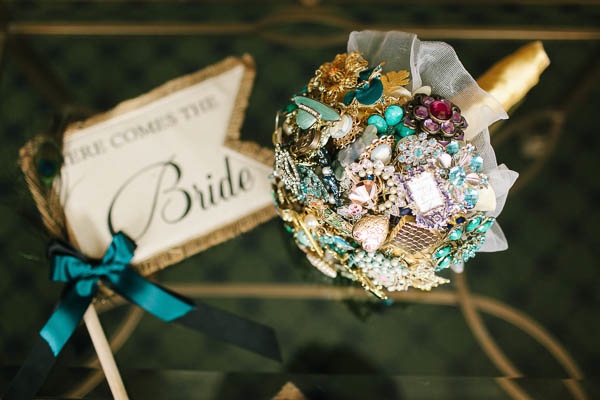 groovy-comic-book-wedding
