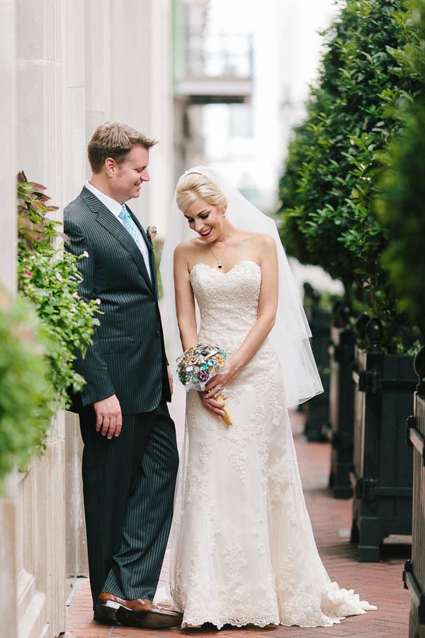 groovy-comic-book-wedding