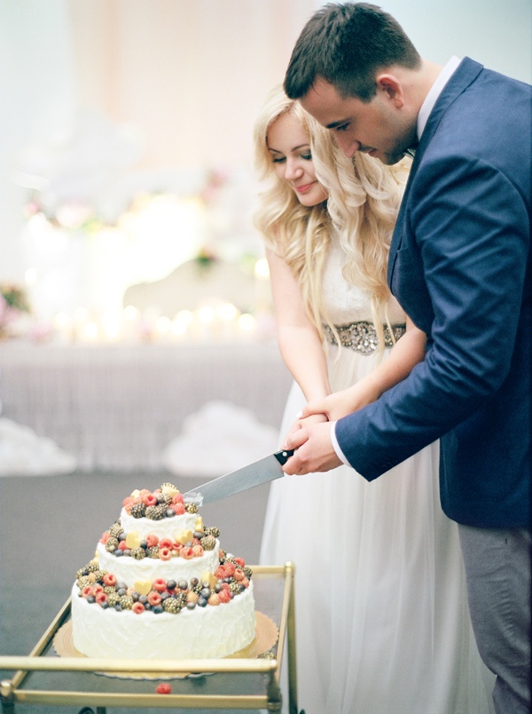 heavenly-pink-and-gold-wedding-ideas