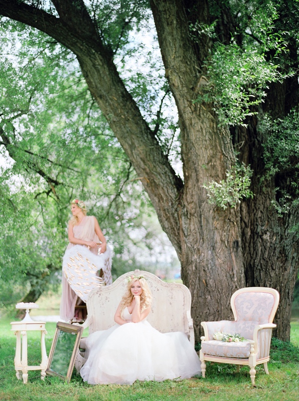 heavenly-pink-and-gold-wedding-ideas