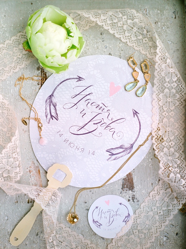 heavenly-pink-and-gold-wedding-ideas