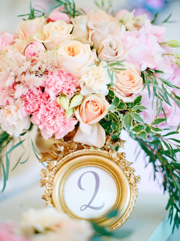 heavenly-pink-and-gold-wedding-ideas