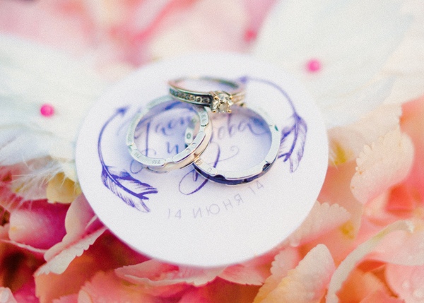 heavenly-pink-and-gold-wedding-ideas