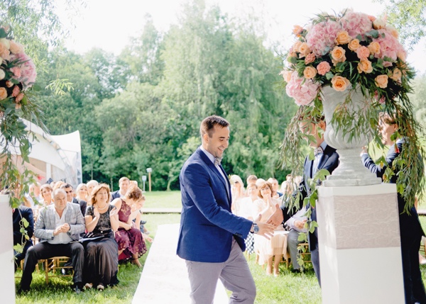 heavenly-pink-and-gold-wedding-ideas