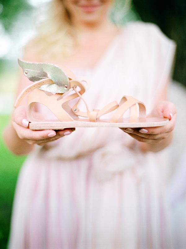 heavenly-pink-and-gold-wedding-ideas