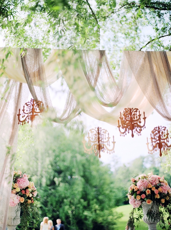 heavenly-pink-and-gold-wedding-ideas