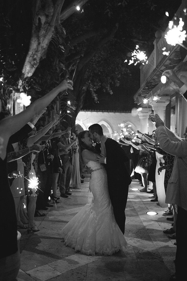 laid-back-glam-wedding