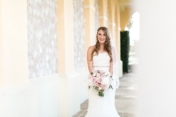 laid-back-glam-wedding