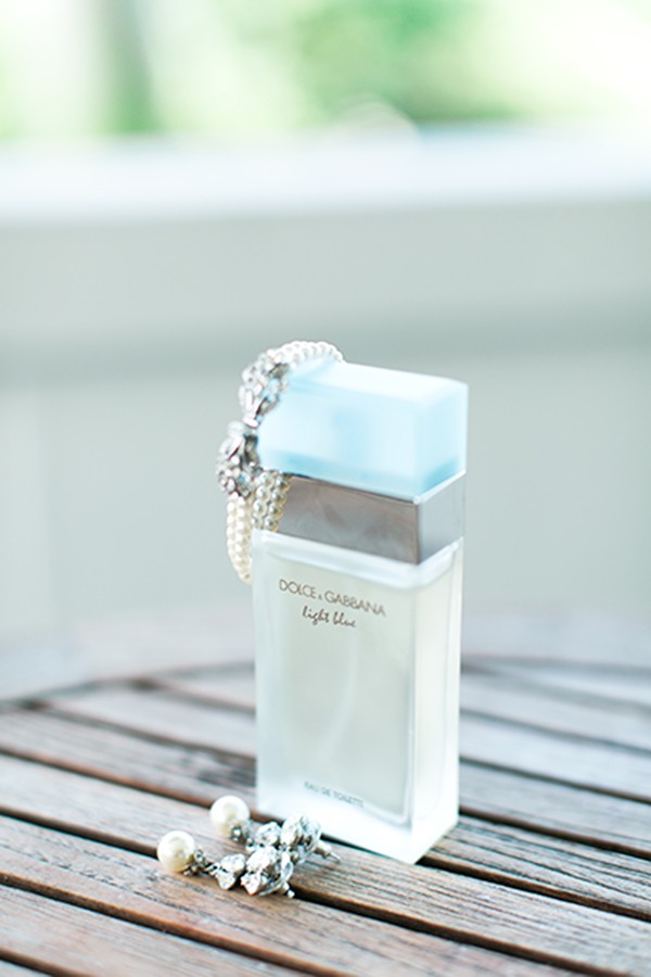 laid-back-glam-wedding