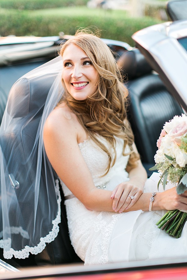 laid-back-glam-wedding