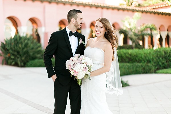 laid-back-glam-wedding