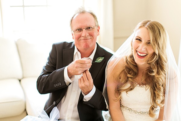 laid-back-glam-wedding