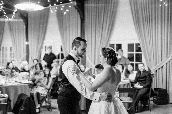 old-america-wedding