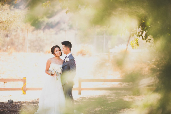 peach-and-green-garden-wedding
