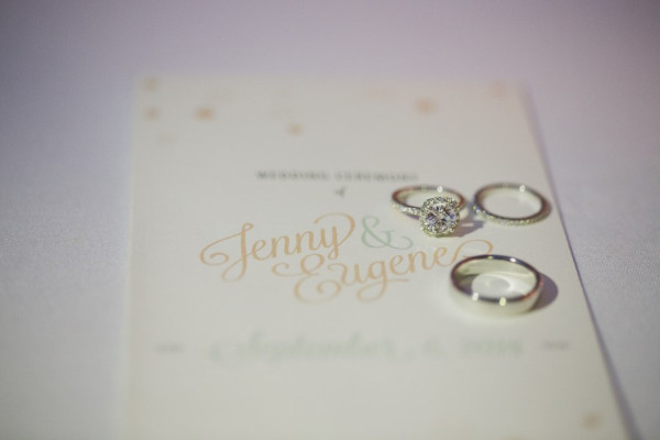 peach-and-green-garden-wedding