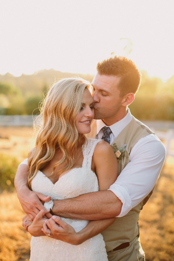 pink-and-gold-cuban-wedding