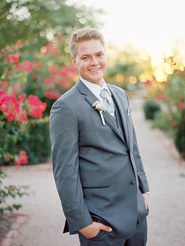 pink-rose-garden-wedding