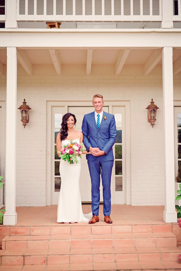 rainy-day-wine-and-cheese-wedding