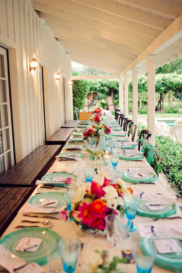 rainy-day-wine-and-cheese-wedding