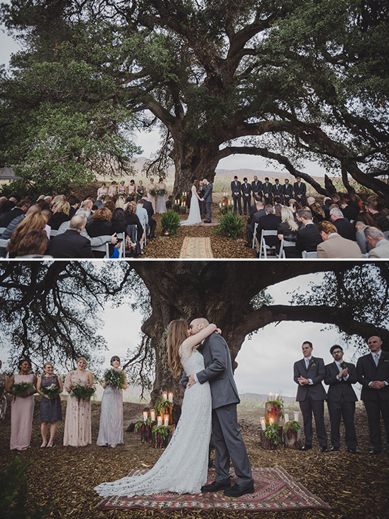 ceremony under a tree @weddingchicks