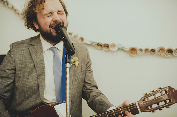 retro-garden-party-wedding