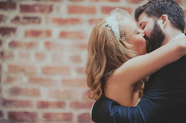 retro-garden-party-wedding