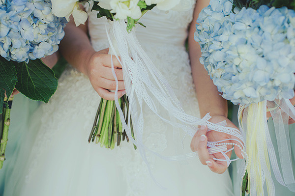 retro-garden-party-wedding