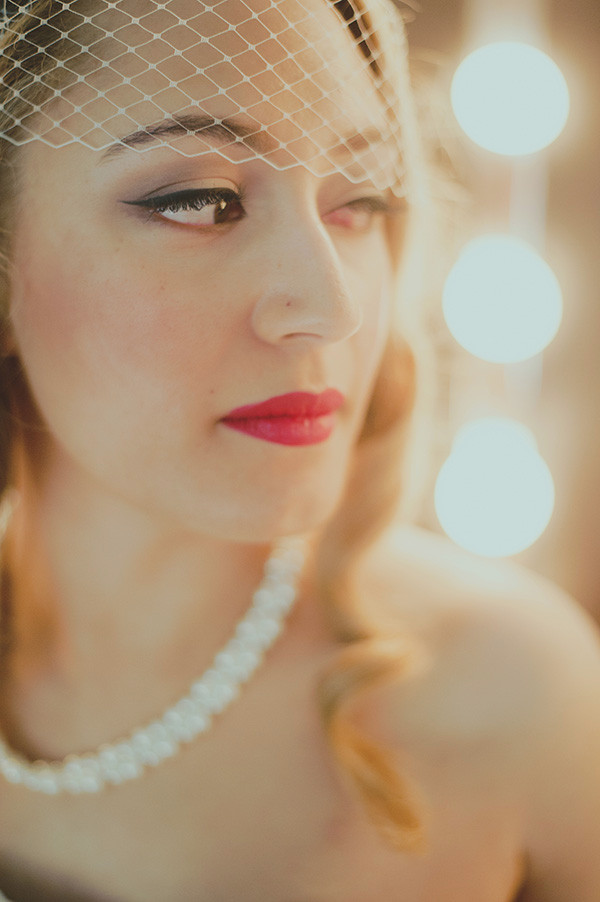retro-garden-party-wedding