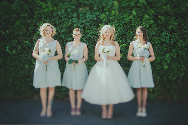 retro-garden-party-wedding