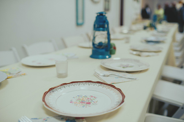 retro-garden-party-wedding