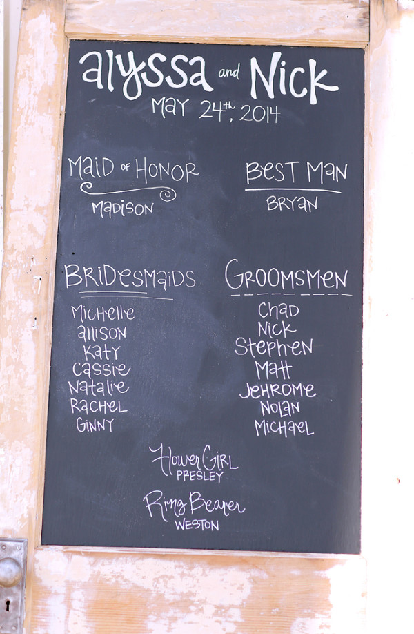 rustic-and-retro-airport-wedding
