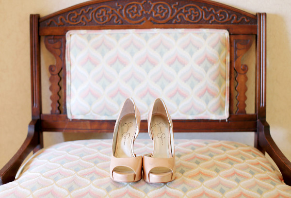 rustic-and-retro-airport-wedding