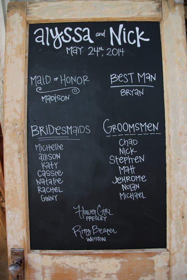 rustic-and-retro-airport-wedding