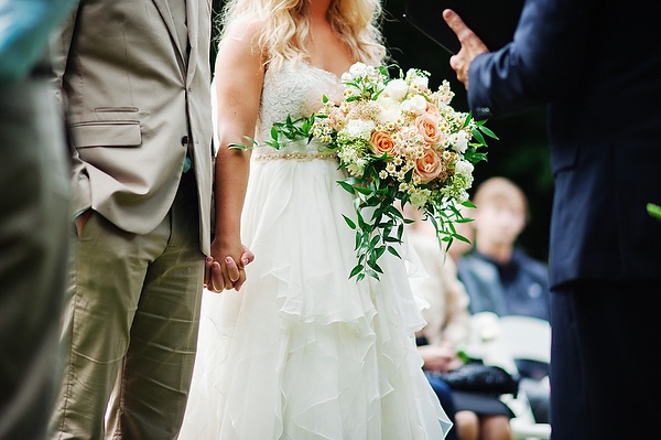 shop-local-wedding-in-washington