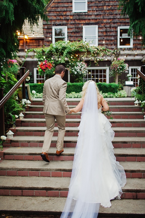 shop-local-wedding-in-washington