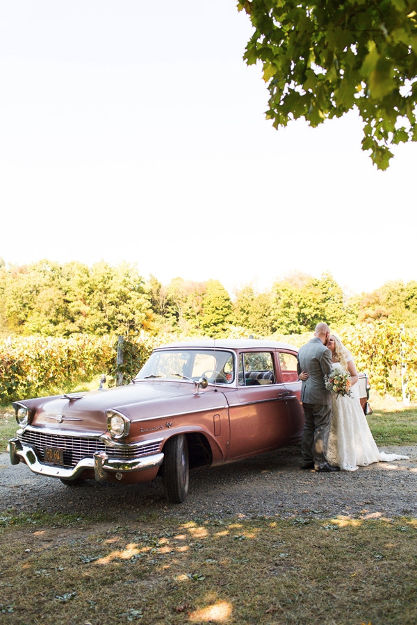 vintage-and-rustic-wedding-in-new-york