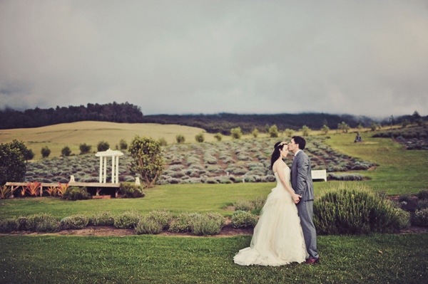 vintage-chic-hawaiian-wedding
