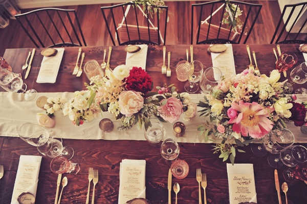vintage-chic-hawaiian-wedding