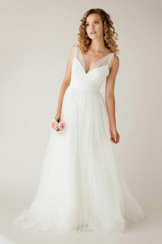 Astrid & Mercedes swiss dot wedding gown #wcriseandshine