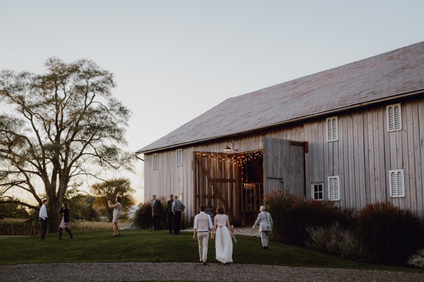 birds-of-a-feather-wedding
