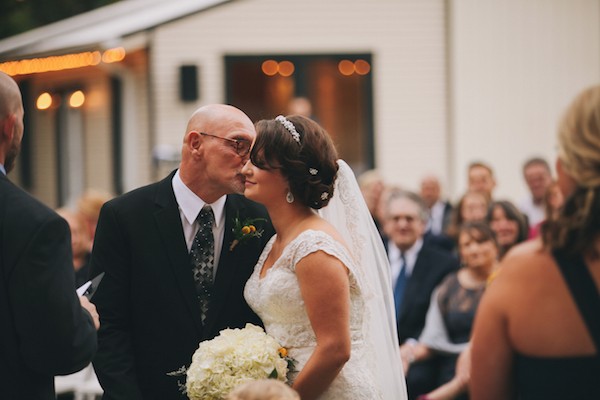 blue-and-yellow-rustic-wedding