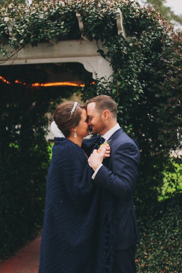 blue-and-yellow-rustic-wedding
