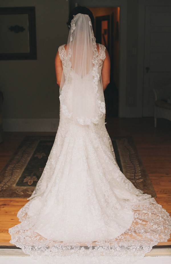 blue-and-yellow-rustic-wedding