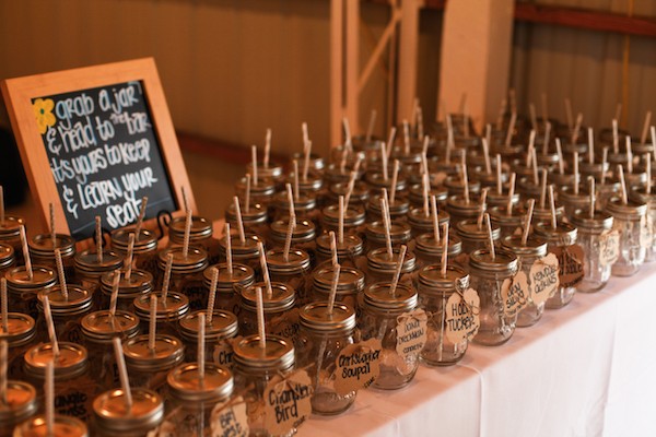 blue-and-yellow-rustic-wedding