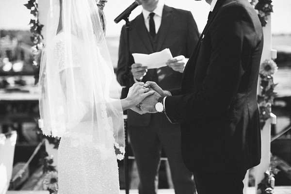 chic-shipyard-wedding